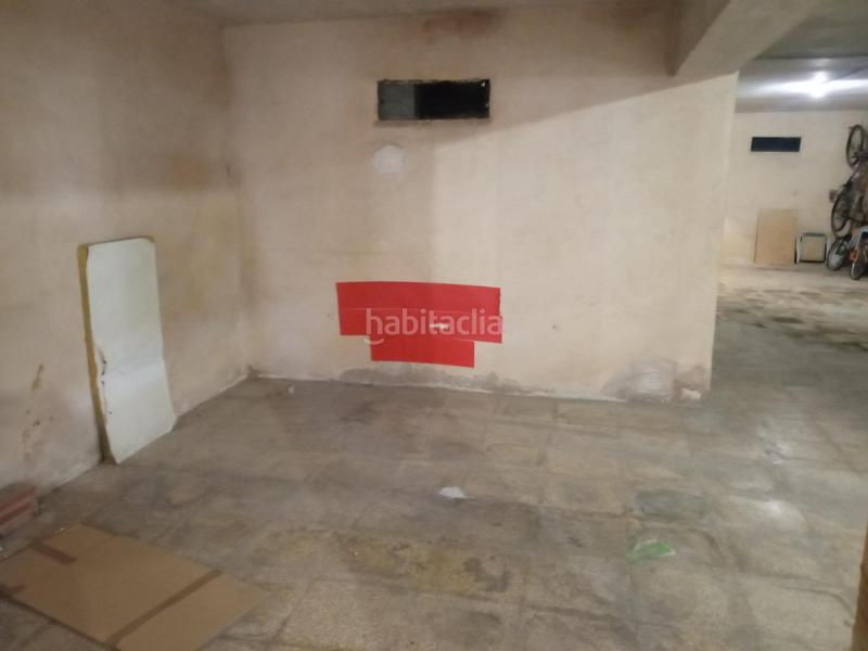 Foto 15102211-d6ee-4835-87b1-e630b94fda92. Aparcament cotxe a Zona Nord Alcoi