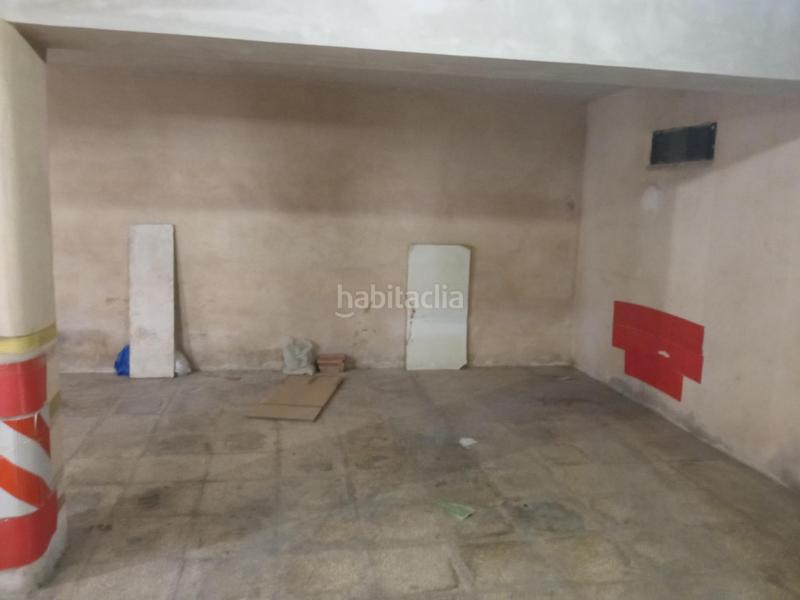 Foto eaf4af75-4ef5-4802-ac15-31ab343e3bda. Aparcament cotxe a Zona Nord Alcoi