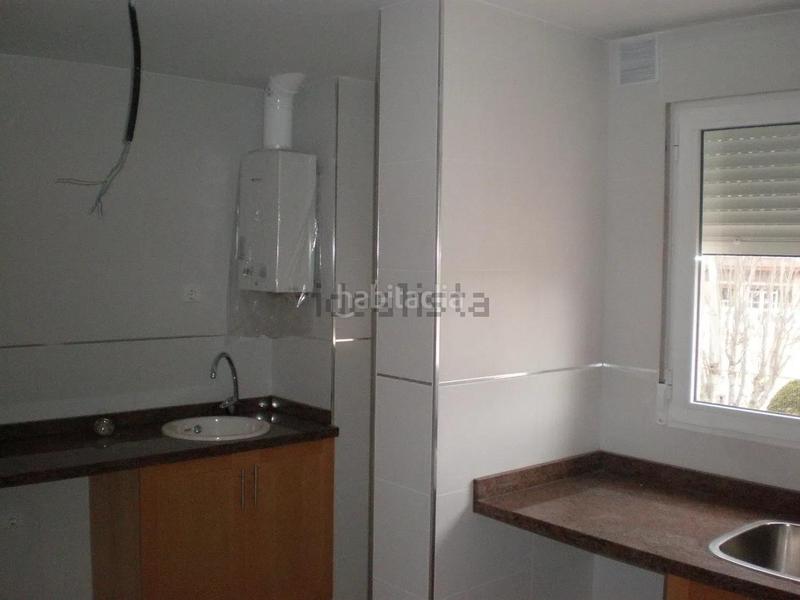 Foto 0db7a03a-98eb-411b-9fbc-6bda7a238695. Pis amb calefacció aparcament a Cocentaina