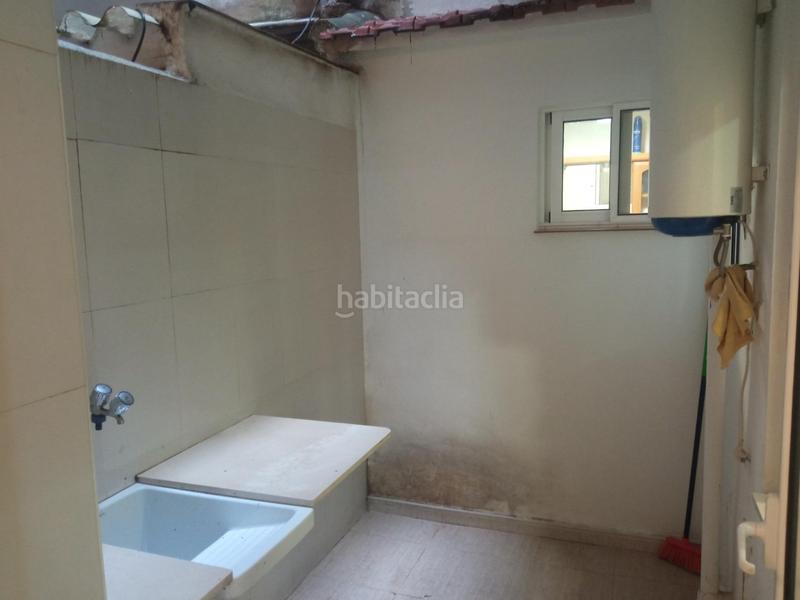 Foto b896ffa2-1e6a-494e-8fe4-2c96c7d574ce. Etagenwohnung in Eixample Alcoi