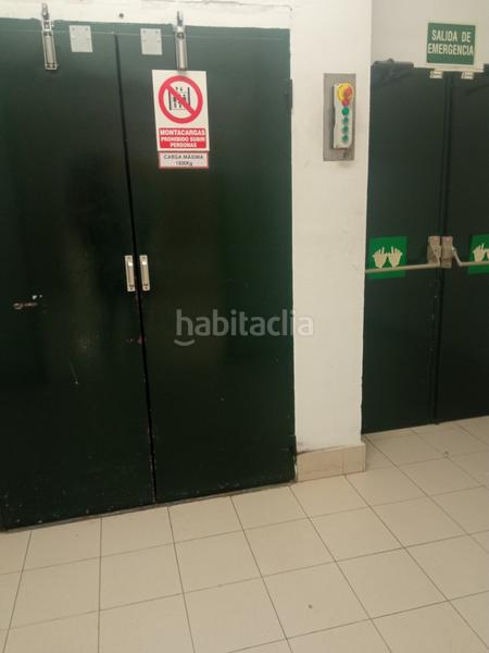 Foto 6354ee35-db5e-4aed-acd4-b24c8922fc4e. Rent business premise in Onil