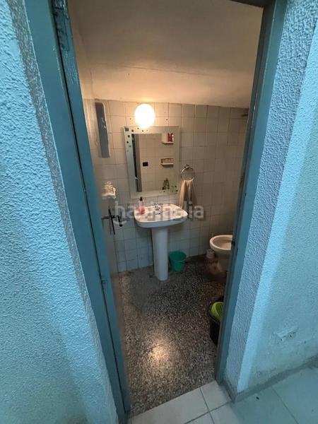 Foto c874c59a-f4d0-4f05-be31-ea6fc316e8bb. Local commercial dans Eixample Alcoi