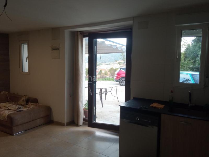 Foto d3d709f4-e07a-4ffc-8de8-01e5e4bdf942. Chalet se vende casa de campo en zona sta rosabatoy en Alcoi