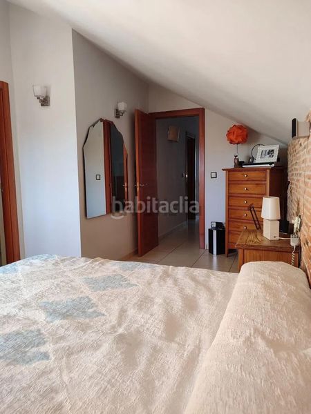 Foto d3813384-d7ec-49d9-855e-26ed718e12e1. Xalet amb aparcament a Batoi Alcoi