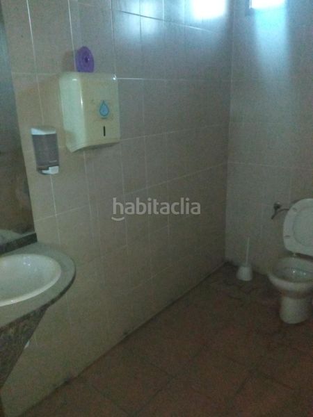 Foto 5b89ce12-8bd7-4fef-91be-6e3230c5dc79. Lloguer local comercial a Eixample Alcoi
