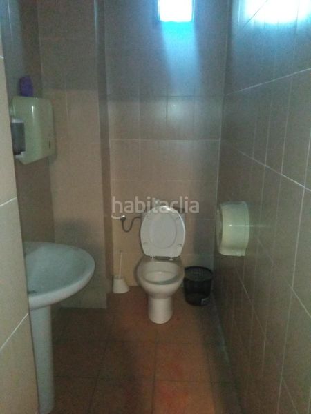 Foto eafb958d-c40f-41fc-9727-5186df11ca3d. Lloguer local comercial a Eixample Alcoi