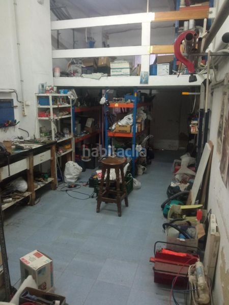 Foto ac5ef979-6d95-46eb-b92f-30f7a1814f67. Lloguer local comercial a Eixample Alcoi