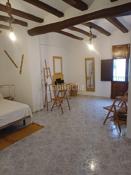 Foto bc9ac0b0-851e-4951-a560-2c9128e1cf01. Casa a Beniarrés