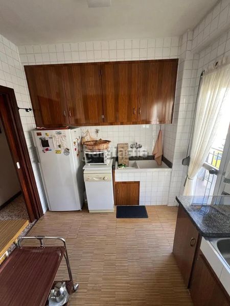 Foto 4ebe182e-2c4a-4a83-80b6-436d139f9ba3. Pis amb aparcament a Zona Nord Alcoi