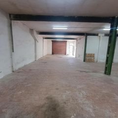 Local commercial à Eixample. Local en venta alcoy  zona ensanche
