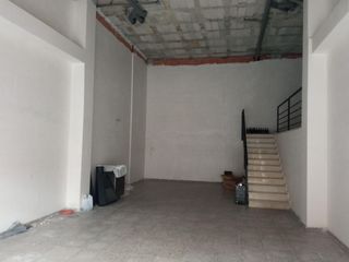 Lloguer Local Comercial a Centre-Zona Alta. Local de alquiler en zona del camí  alcoy