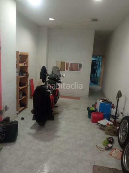 Foto 45f2abaf-99a2-4f61-8e08-32cf1f452bfb. Local comercial a Eixample Alcoi
