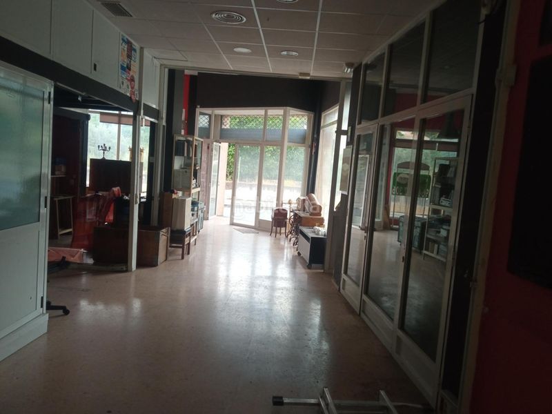 Foto 00c2294c-7089-469c-a819-0cbcf96c41c3. Local comercial a Zona Nord Alcoi