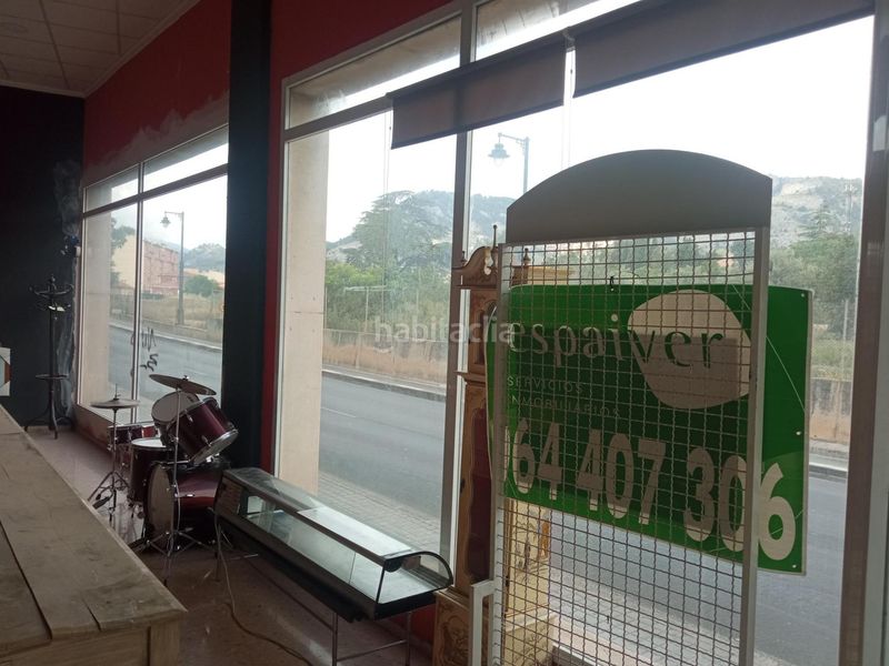 Foto e1cdd2e8-b1c1-4d0f-85a8-c3d0f71211be. Local comercial a Zona Nord Alcoi