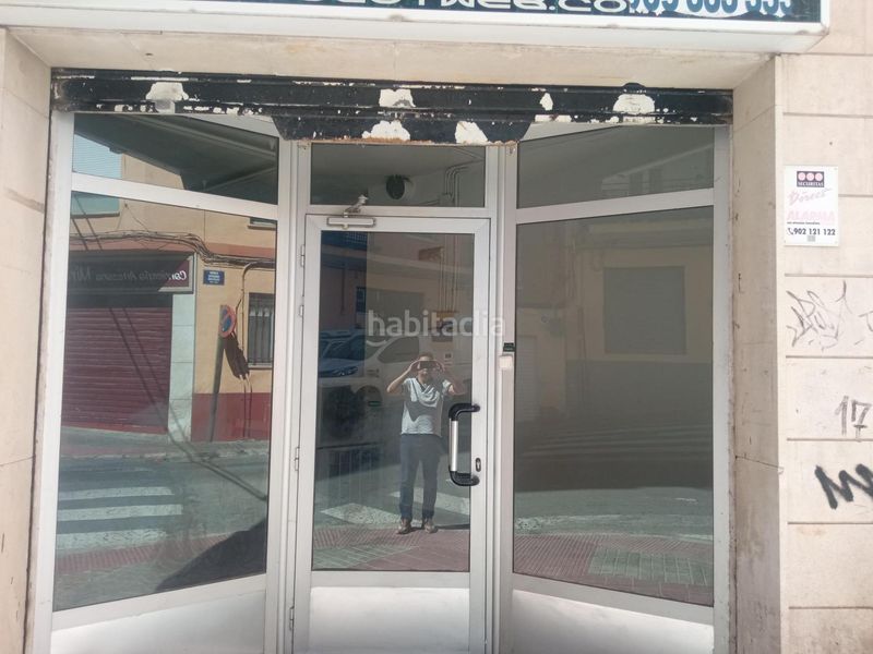 Foto 2cf42382-1b29-4343-a54b-68b0704904dd. Local comercial a Eixample Alcoi