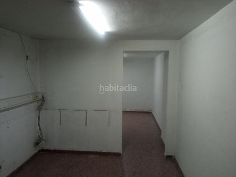 Foto 8d155746-7c17-4d52-82fa-7c68218e7d21. Local comercial a Eixample Alcoi