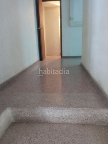Foto 46e0f433-1a9a-4bb7-a3f5-fa0e4f3b7d20. Local comercial a Eixample Alcoi