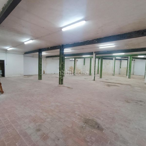 Foto 7fd0f4b9-7858-4c5a-82ea-852c76432d2c. Local comercial a Eixample Alcoi