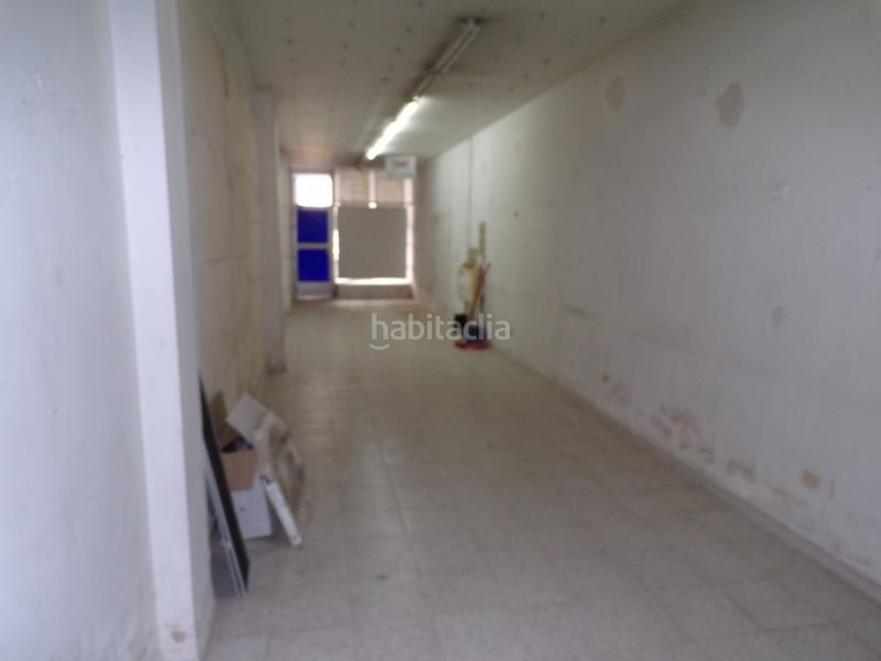 Foto 806305b4-19ae-43d7-96f6-d17465a487fe. Local comercial a Avenida de Valencia - Avenida de Casalduch Castellón de la Plana