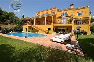 Xalet a El Paraíso. Espectacular villa andaluza de lujo, marbella
