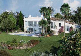 Chalet en Guadalmina Alta. Villa de lujo de 4 dormitorios con vistas al mar y acceso direct