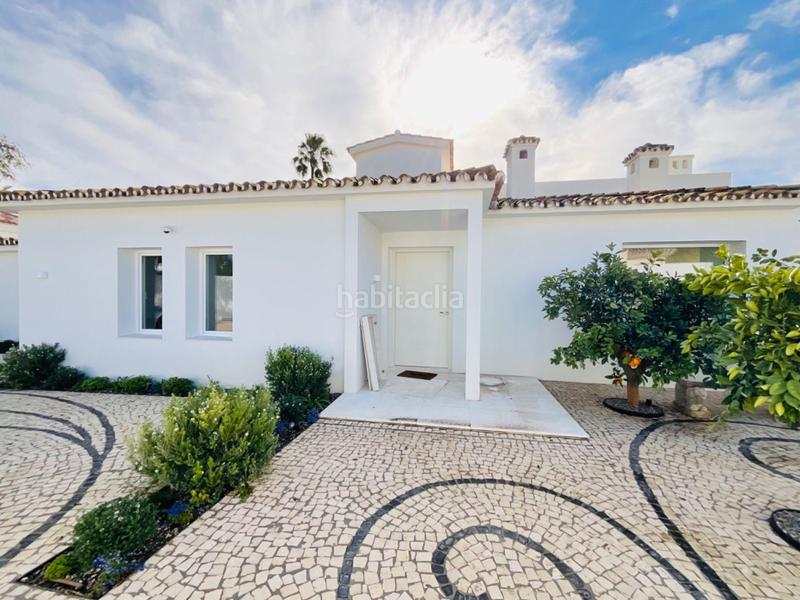 Foto 2aecb15b-2fa6-4daa-9afe-bb194e88981e. Xalet amb calefacció aparcament piscina a Guadalmina Alta Marbella