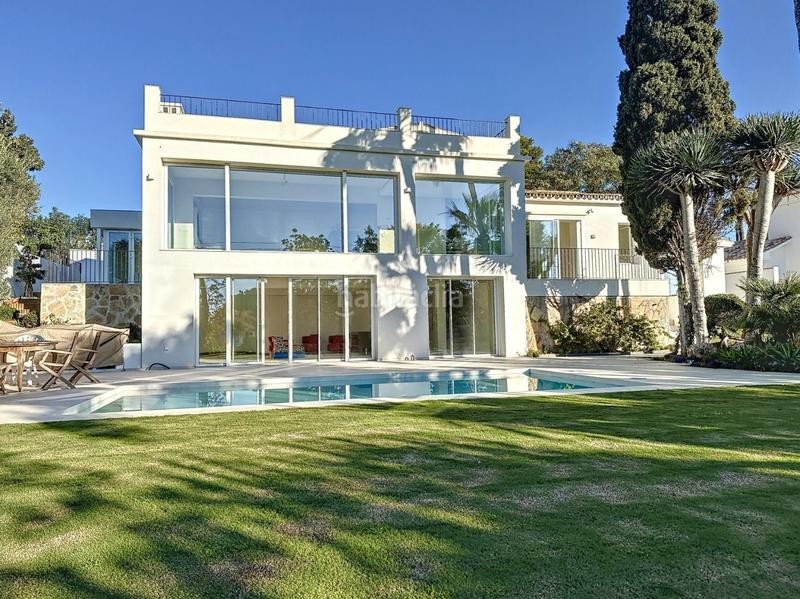 Foto 6ab4c25e-a1d4-4b6c-b4e0-169f98f73ddb. Xalet amb calefacció aparcament piscina a Guadalmina Alta Marbella