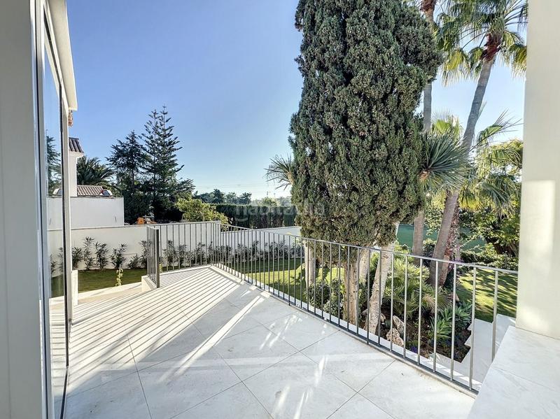 Foto e34405f4-0b15-4903-a1ee-97e01a2ec1ec. Xalet amb calefacció aparcament piscina a Guadalmina Alta Marbella