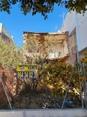 Maison à Centro. Solar urbano en oropesa del amr