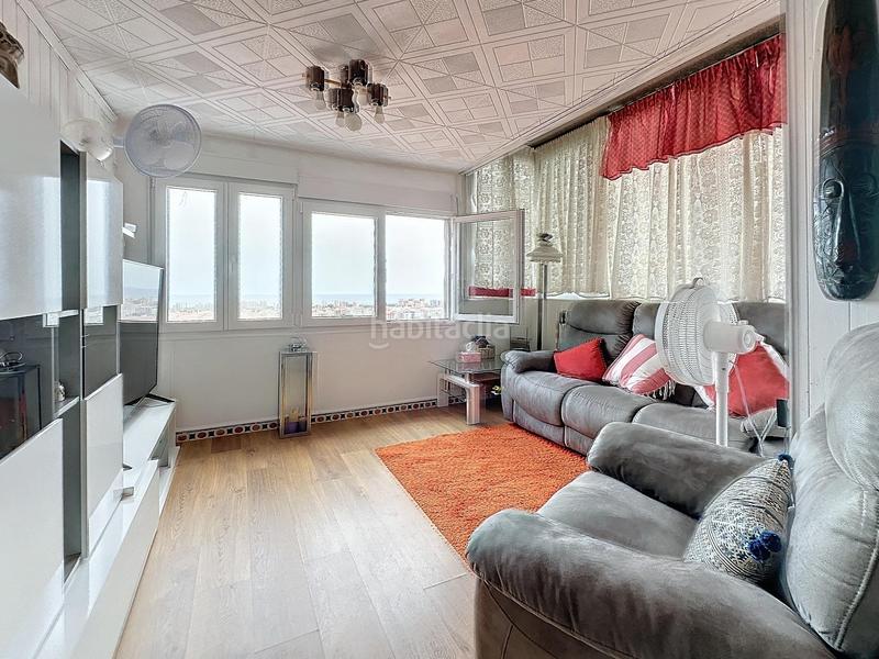 Foto 3e5e3989-e64a-49ec-82b7-bc5409af0e75. House with parking in Pueblo Benicasim / Benicàssim