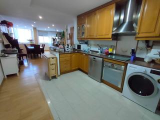 Pis a Plaza Illes Columbretes. Piso para entrar a vivir