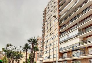 Location Appartement  Plaza maria agustina. Quieres vivir de alquiler en el centro con buenas vistas.