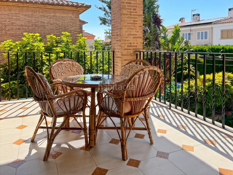 Foto 51785b78-61ad-4646-bf67-435e61cd03a2. Chalet mit heizung parking pool in Playa Burriana