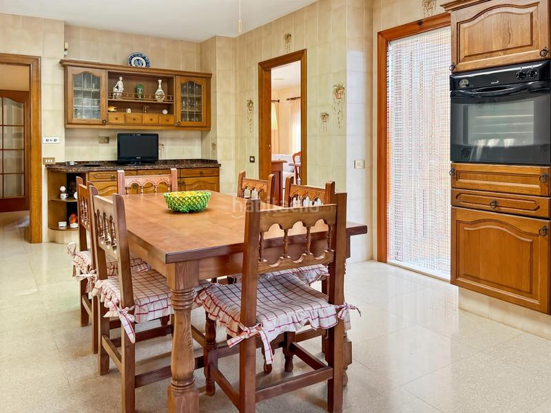 Foto aaf93d9a-4b76-419d-bf10-bc698f2cb786. Chalet mit heizung parking pool in Playa Burriana