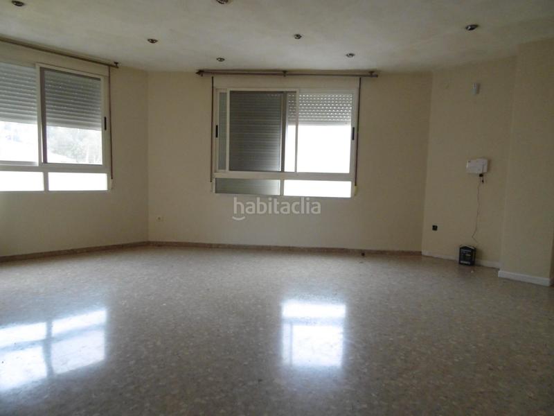 Foto d510f1c0-8849-4984-af68-113c7b7bd130. Piso amplio piso en venta en lalcora, castellón financiable hasta el 100 en Alcora (l´)
