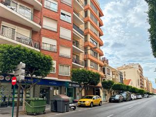 Location Appartement à Hospital - Plaza del Real. Amplio y luminoso piso de alquiler, en el corazón de castellón