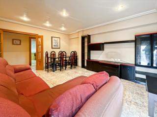 Flat in Plaza Illes Columbretes. Amplio y luminoso piso en ronda magdalena norte, castellón