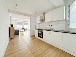 Appartement à Estación - Universidad. Piso en primera planta para entrar a vivir!!!!