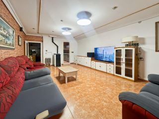 Casa a Avenida Alemania-Italia