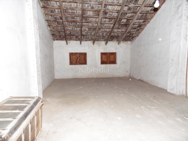 Foto 0efb53f5-0bf2-4bd7-a53e-cbfd76403830. Casa adossada a Faura