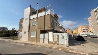 Casa a schiera in Moncófar Playa. Adosado a muy pocos metros de la playa moncofa!!!