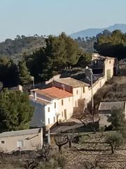 Masia a Ricote. Venta de parcela con casa en la bermeja