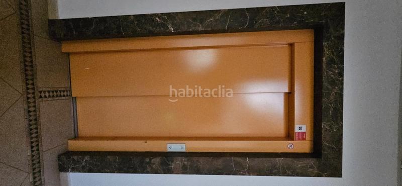 Foto 001ad096-aeaf-464e-ae06-b81b57177880. Büro in Lorquí