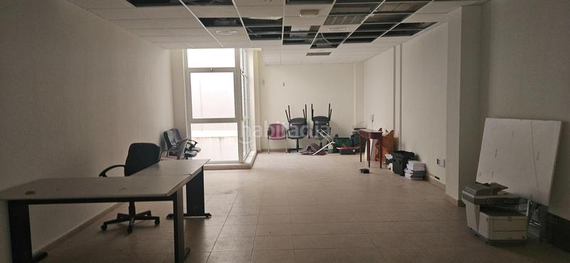 Foto a3829000-bbe9-4700-b4fa-83fd27b61555. Büro in Lorquí