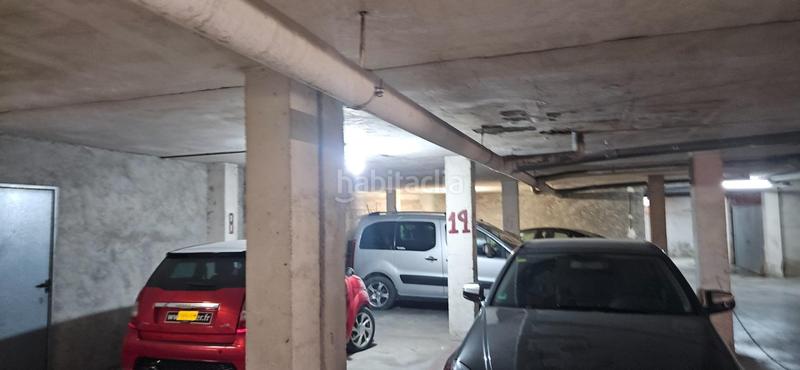 Foto 4be9c544-f099-4770-a411-258ad41cabbd. Parking voiture dans Alguazas