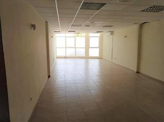 Bureau à Lorquí. Se vende oficina en poligono base 2000 lorqui