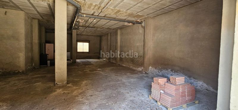 Foto 18e222c8-1dd9-412a-9fbc-7e005fefc671. Local comercial a Beniel