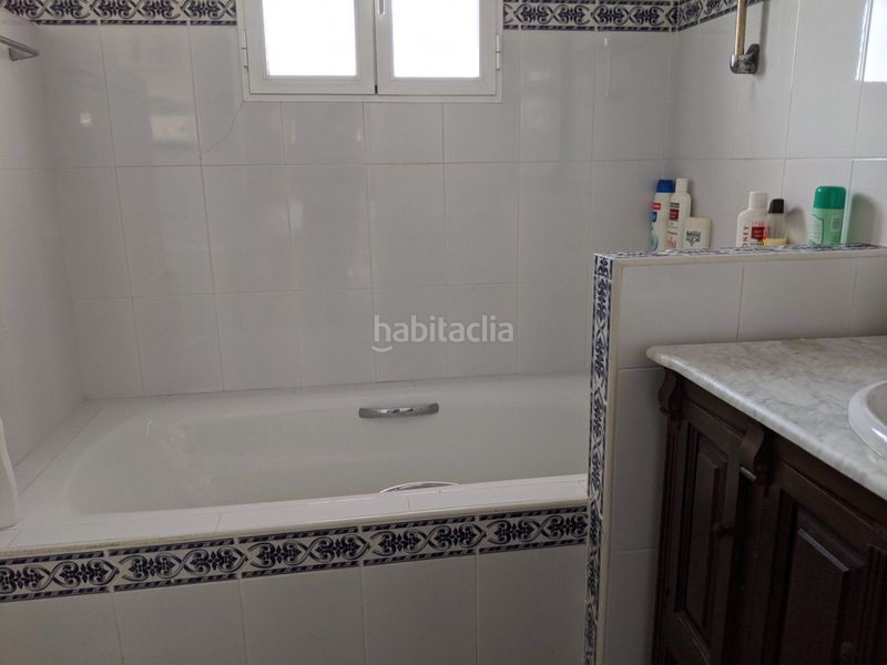 Foto e0fb1a74-b43b-4ef2-bd7e-bd9c03ba91ef. Xalet amb aparcament piscina a Archena