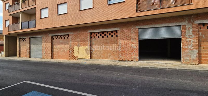 Foto 473bd16e-9eb3-4ac8-8f38-85a0ae67cb6b. Local comercial a Beniel