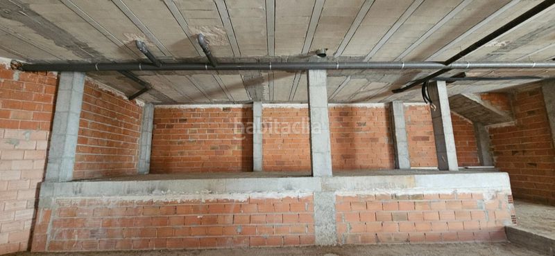 Foto 4c471ad0-8118-4598-a7ac-4a5639cad285. Local comercial a Beniel